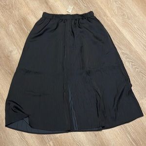 ♧ Ann Taylor Black Line Skirt Size s petites B3